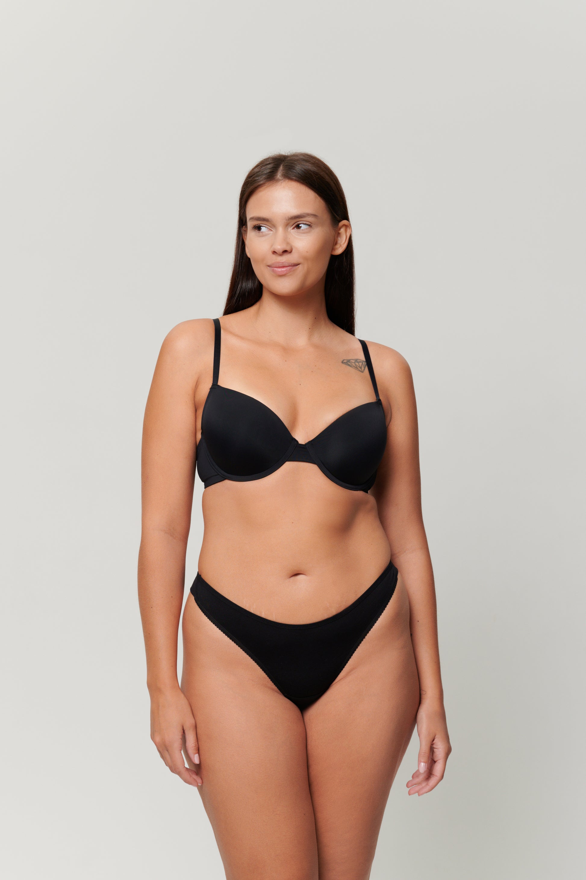 Smooth Contour Bra Black