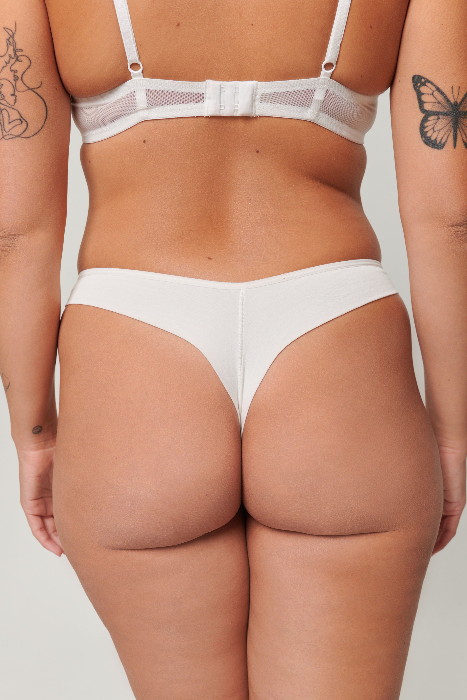 Lace Thong White
