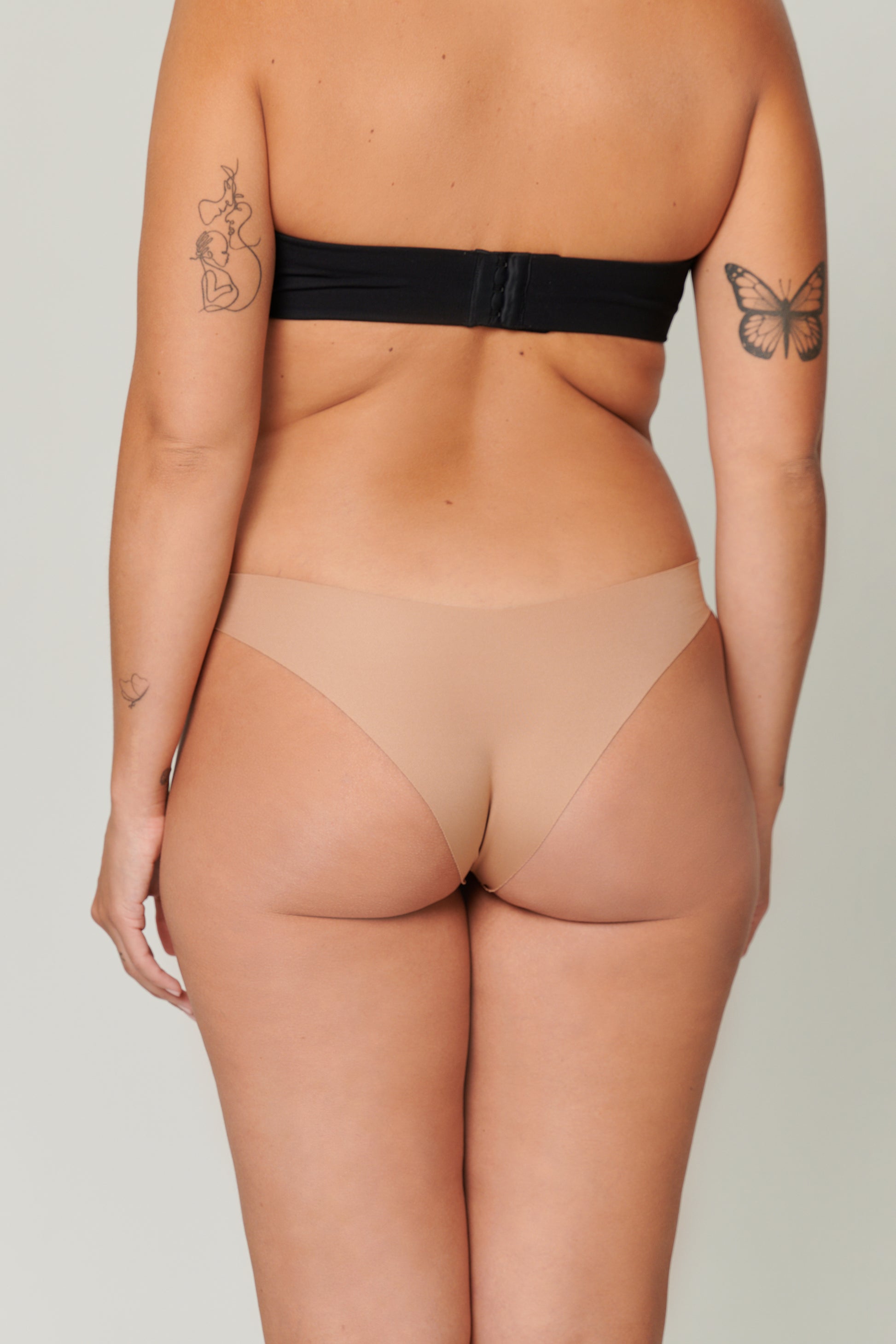 Panty Set Neutrals (Thongs)